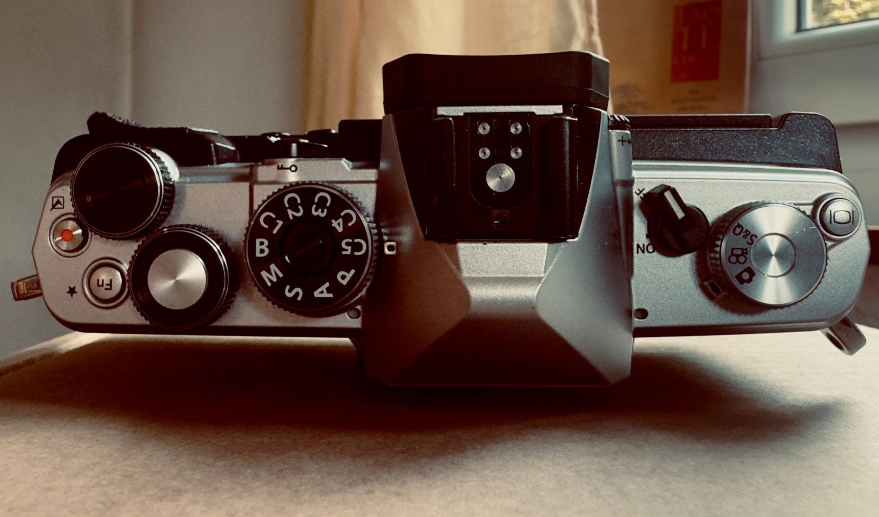 OM System Fotocamera: OM System OM-3 Sehr guter Zustand – Usato da Loco venduto da cardinal02 2