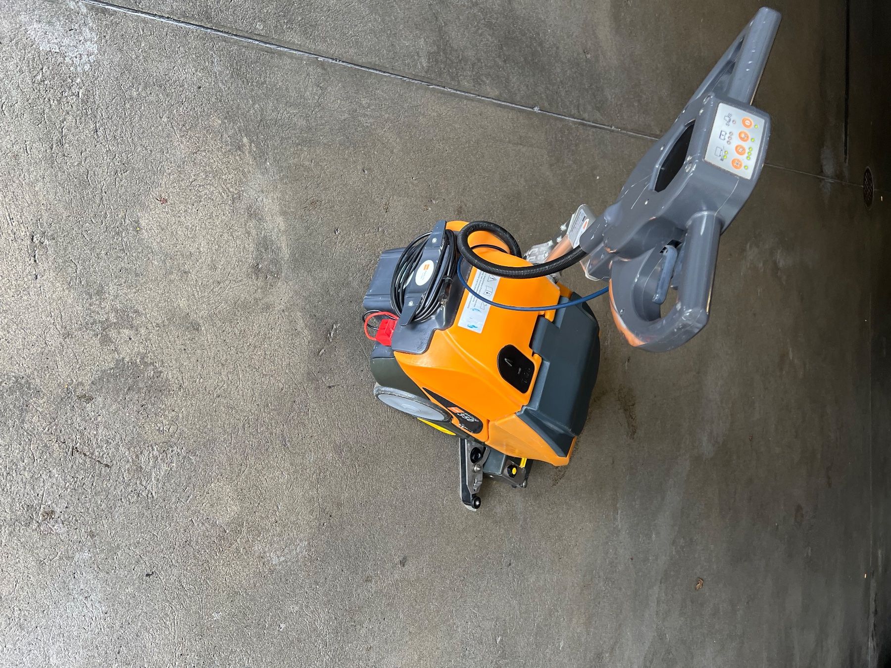 Alle Maschinen: Reinigungsmaschine Taski Swingo 350B – Gebraucht aus Grenchen von daj_d7l2 4