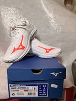 Sportschuhe, Mizuno Wave Lightning Z6, Neu und Ovp