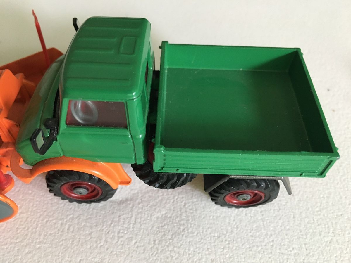 Corgi Toys Modellini d'auto: Corgi Unimog Schneepflug – Usato da Grellingen venduto da Toyhamster 4