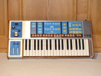 MOOG The SOURCE - VINTAGE SYNTHESIZER
