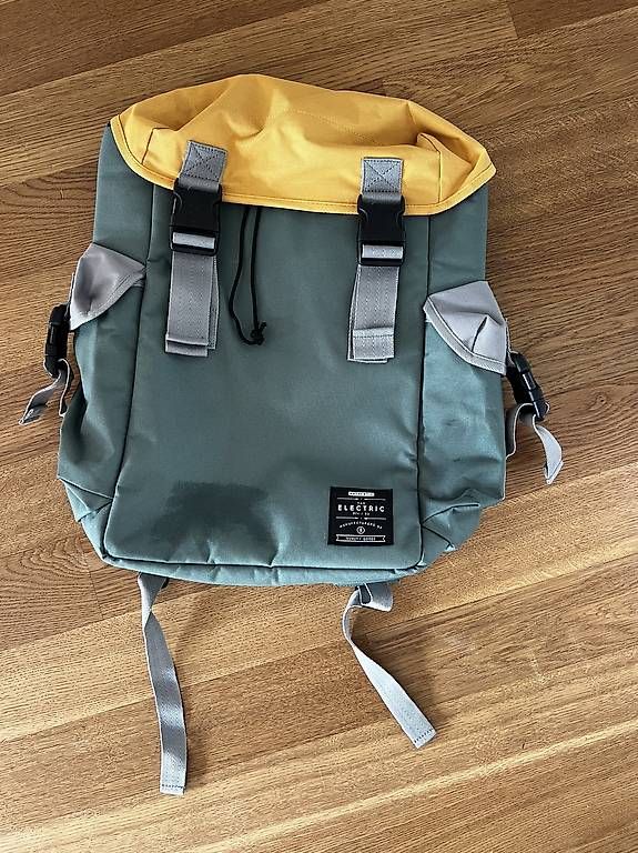 Rucksäcke: Electric Rucksack – Gebraucht aus Rothenburg von Isopot