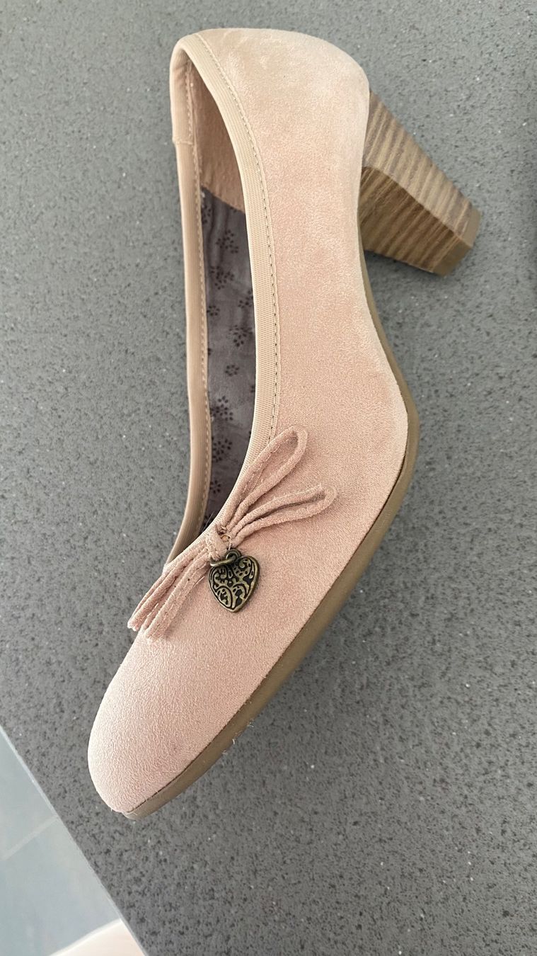 S.Oliver Damenschuhe: S'Oliver Pumps Wildleder Gr. 39 – Gebraucht aus Wiliberg von schnufi06 1
