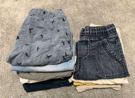 Kinder Shorts Set 11 Teile Grösse 122/128 guter Zustand