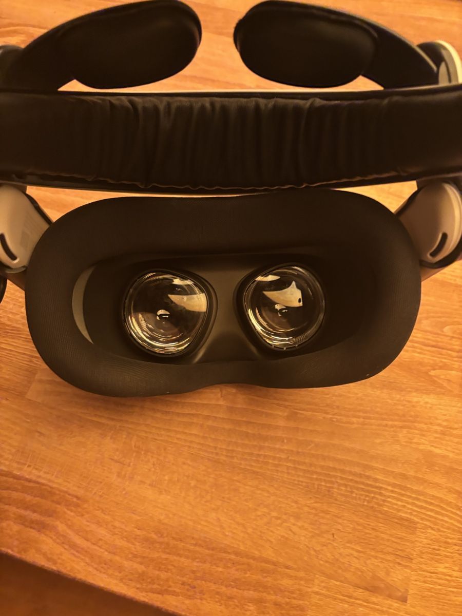 Meta VR Brille: Meta Quest 3s VR Headset mit BoboVR S3 Pro  – Gebraucht aus Uetikon am See von minicooper31 3