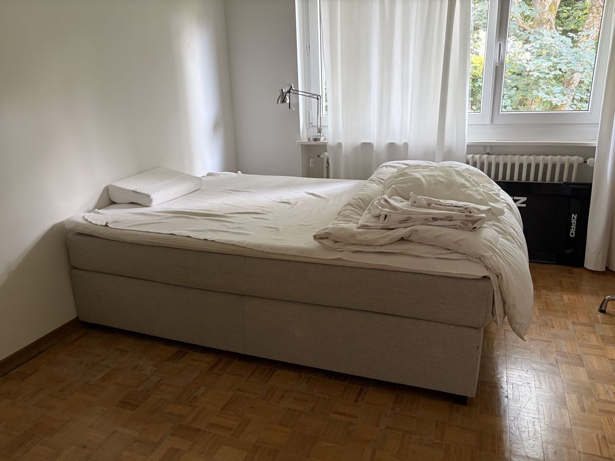 Letti: Boxspringbett 140x200cm grau guter Zustand – Usato da Zürich venduto da kelly97 1