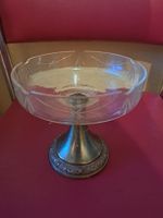 Fuss-Schale geschliffenes Glas mit Metallfuss Art Deko