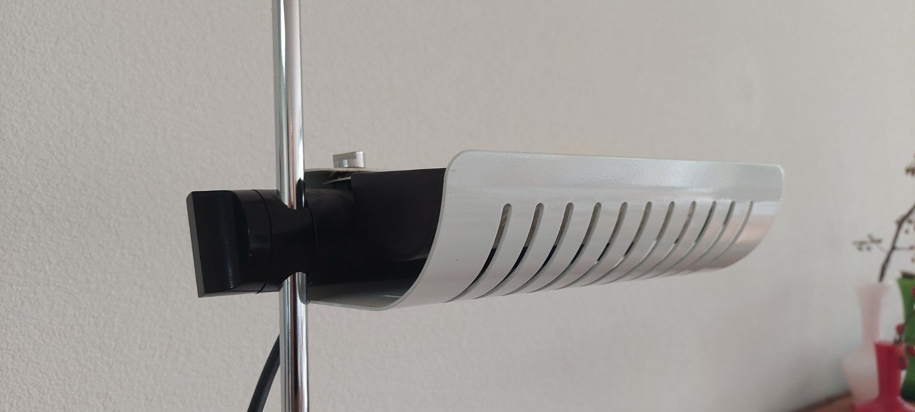 Oluce Lampade: Stehlampe "Colombo 626" – Usato da Kyburg-Buchegg venduto da herewegomagic 5
