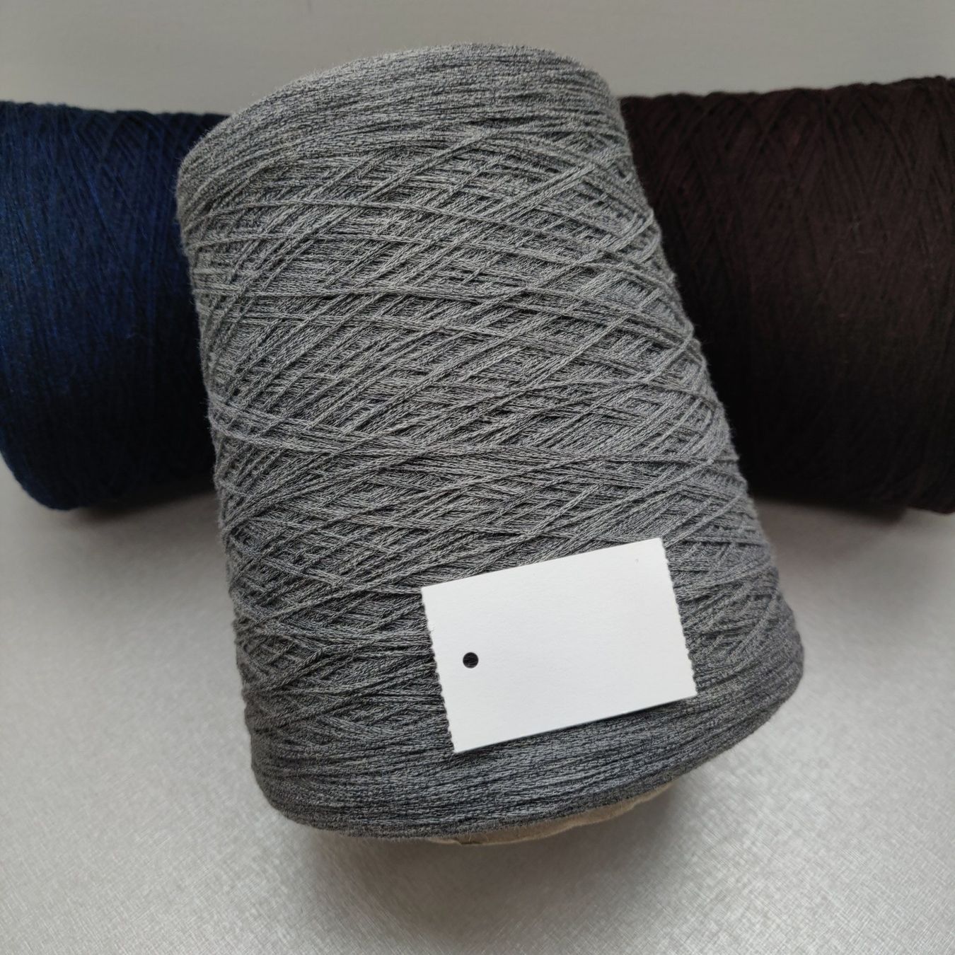 Lana: Seide 50% & Merino Extra 50% Kette Papi Fabio 510g grau mel – Nuovo (secondo la descrizione) da Lufingen venduto da Rosenquarz7 1