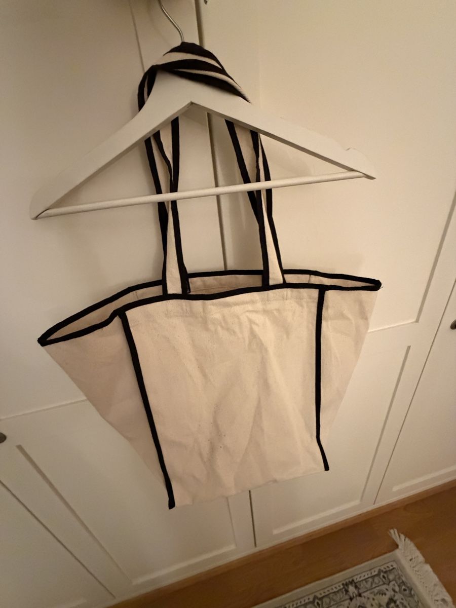 Sezane Borse da donna: Totebag von Sezane – Nuovo (secondo la descrizione) da Zürich venduto da emm_9ydh 1
