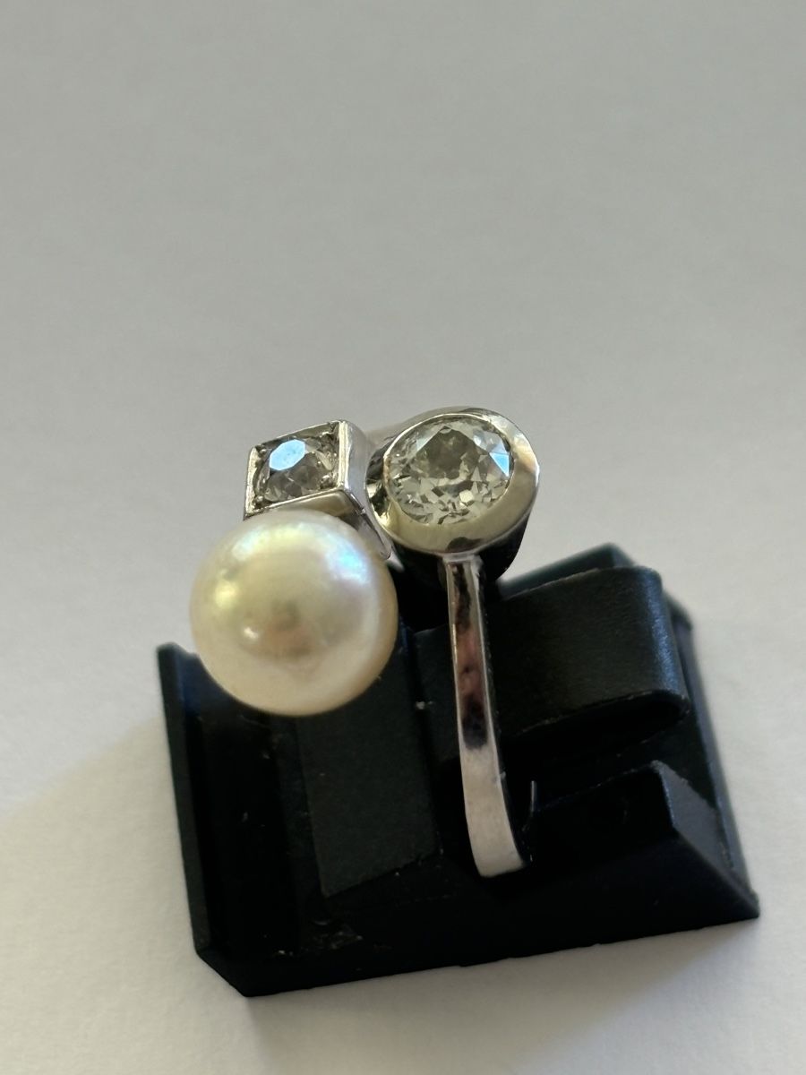 Anelli: Ring Weissgold / Diamanten /Perle 18 Karat – Usato da Langnau am Albis venduto da flusspflege 1