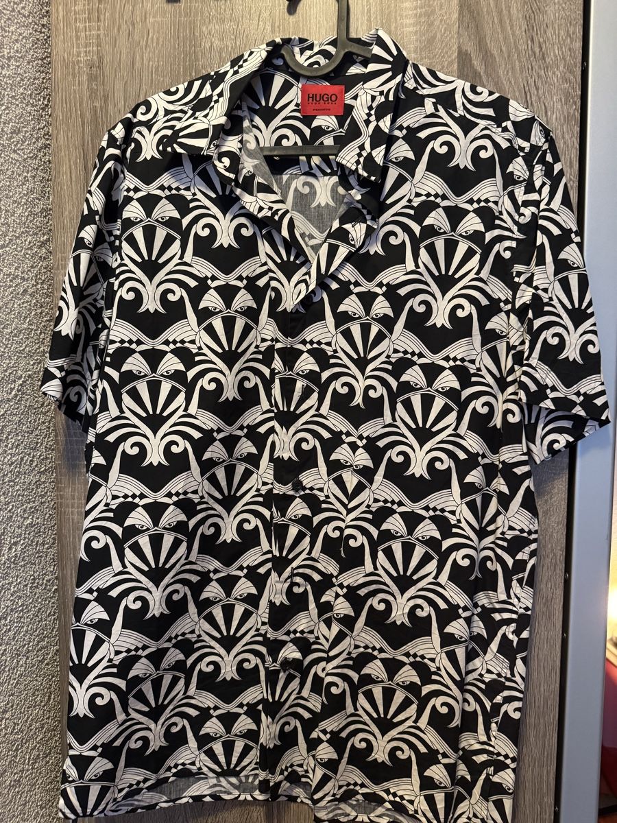 Hugo Boss Camicie: Hugo Boss Bowling Hemd Grösse M – Nuovo (secondo la descrizione) da Bättwil venduto da mar_cn7h
