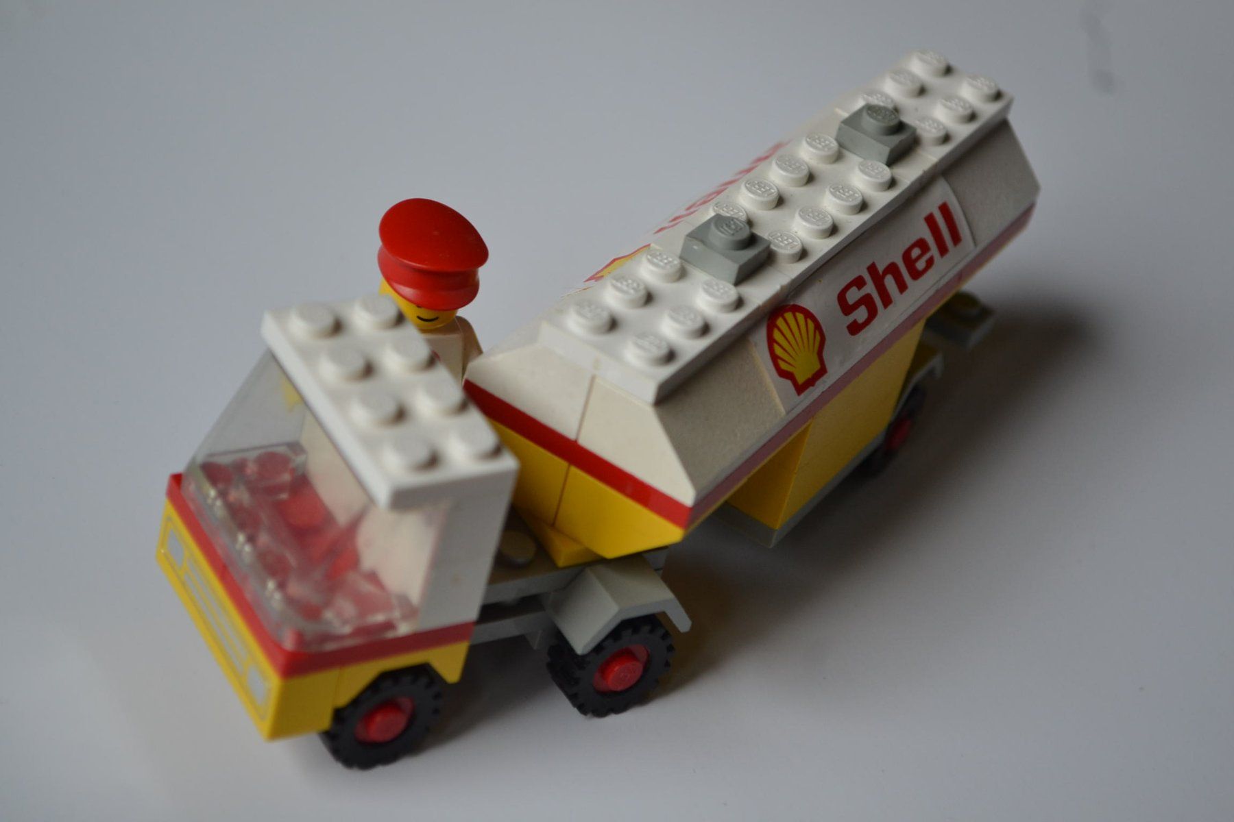 Legoland Kit di costruzioni: LEGOLAND SEMI-ARTICULATED TRUCK SHELL + WORKER – Nuovo e nell'imballaggio originale da Splügen venduto da alexrj 3