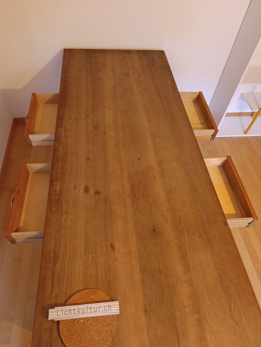 Tavoli: Massiver Holztisch, 200x80cm, Kirschbaum – Usato da Zürich venduto da IchbindeRico 2