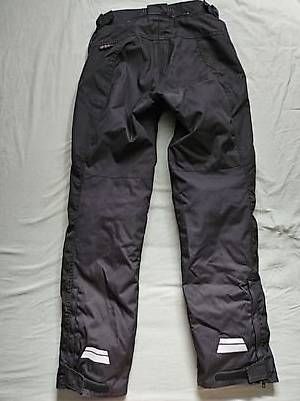 Pantaloni: Motorradhose ROAD Damen – Usato da Fehraltorf venduto da Maulwurf3 1