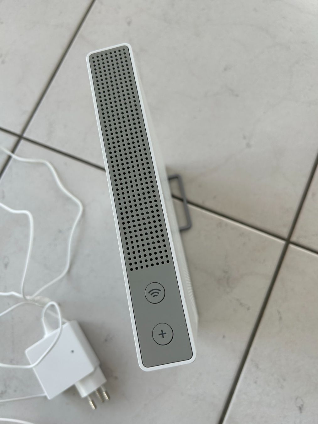 Swisscom Modem & Router: Swisscom Internet Box 4 Fiber – Usato da Uster venduto da Joelsimondunja 2