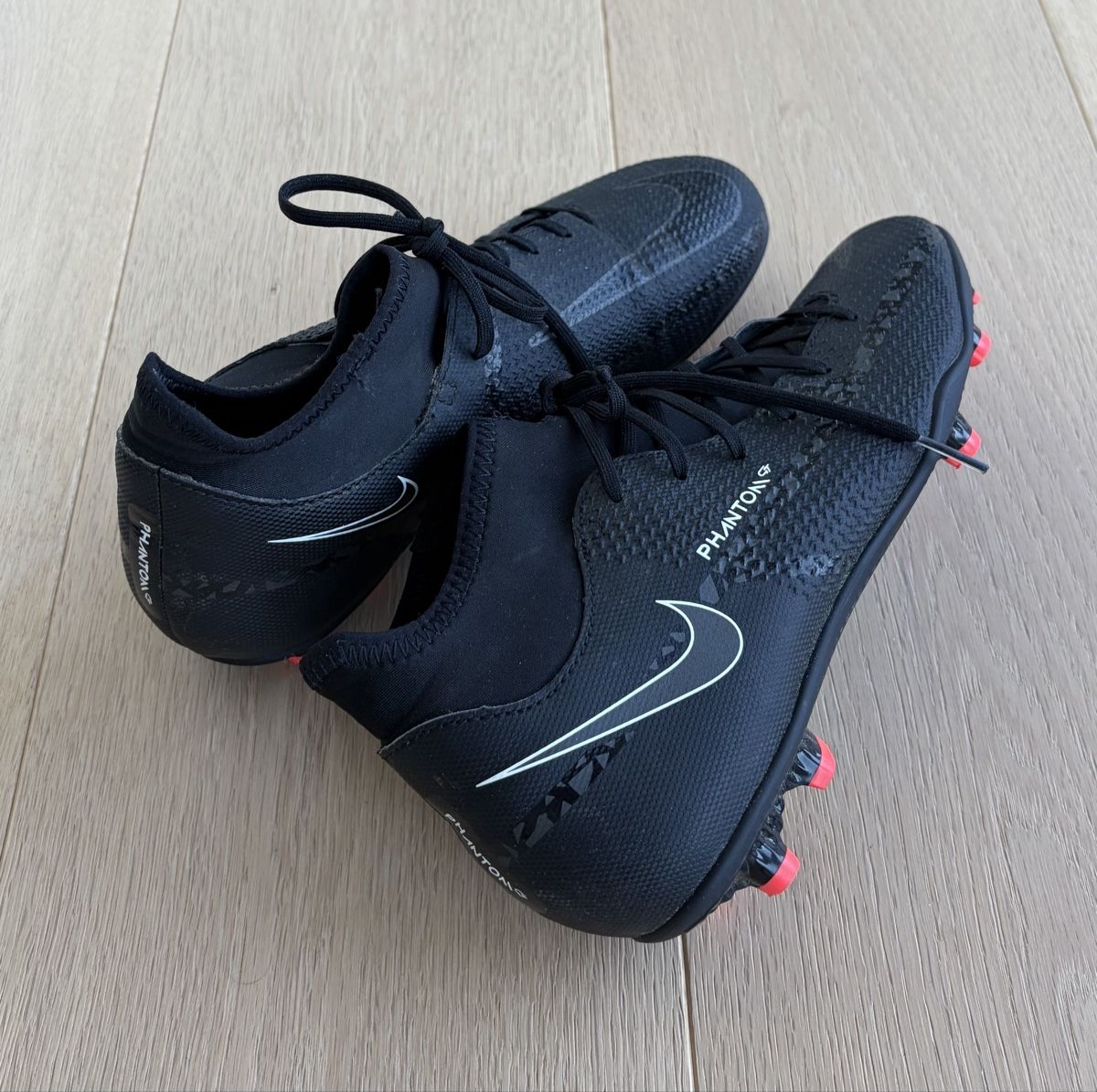 Nike Scarpe da uomo: NIKE Phantom Fussball- Schuhe Gr.39 – Nuovo (secondo la descrizione) da Degersheim venduto da Starkigel 2