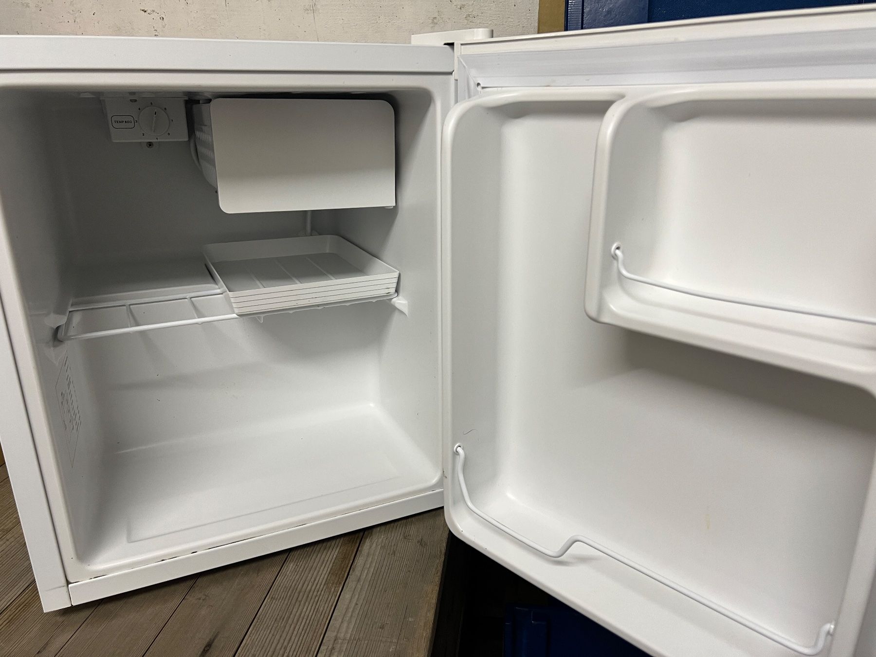 Kühlschrank: Kühlschrank klein – Gebraucht aus Spiez von ger_25sg