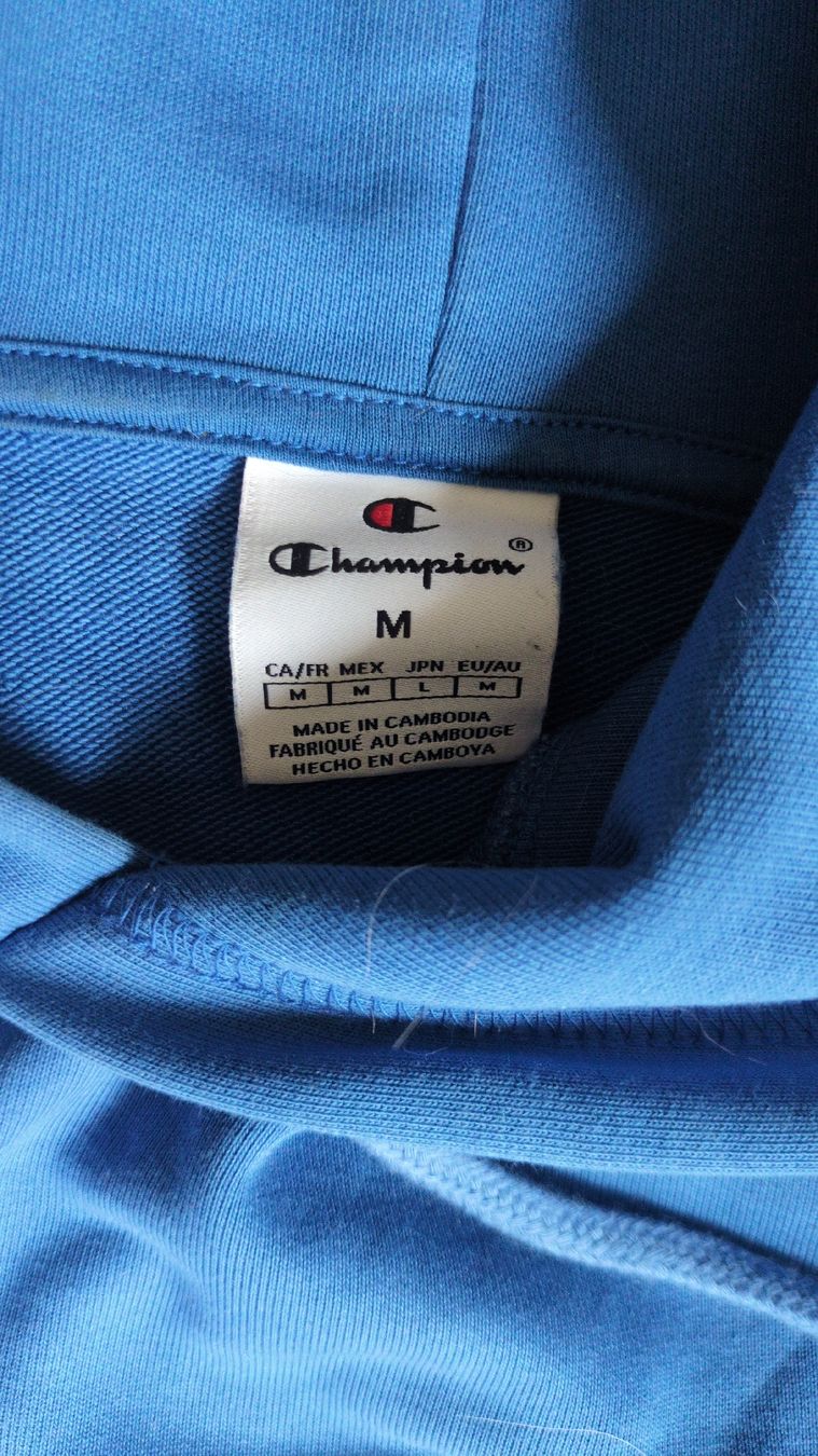 Champion Maglioni & Felpe: Champion Pullover blau Grösse M guter Zustand – Nuovo (secondo la descrizione) da Böckten venduto da svim 1