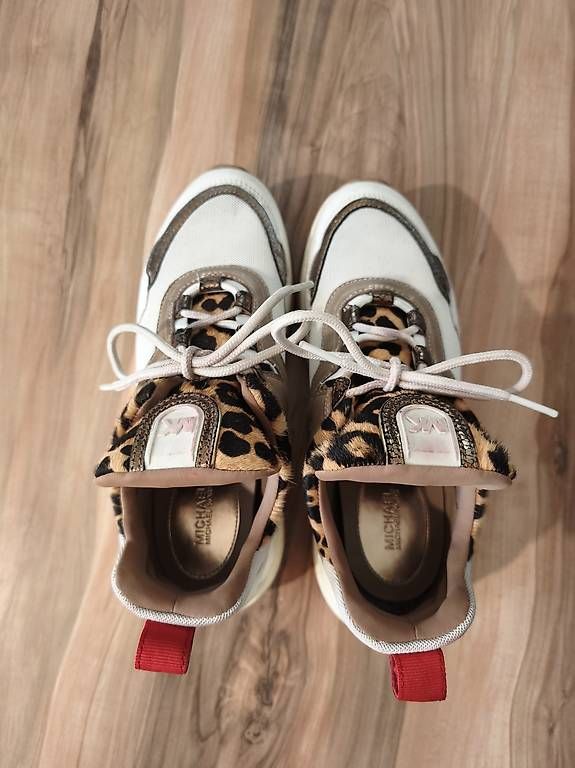 Scarpe da donna: MICHAEL KORS Sneakers Markenschuhe – Usato da Kaisten venduto da lys_zzy8 3