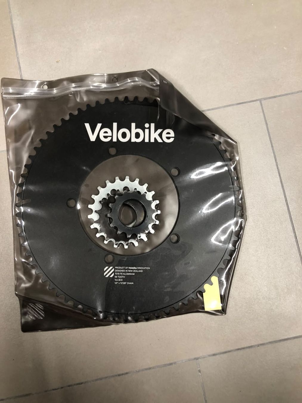 Pezzi di ricambio: Bahn Kettenblatt und Ritzel – Nuovo e nell'imballaggio originale da Einsiedeln venduto da Bikegeek 2