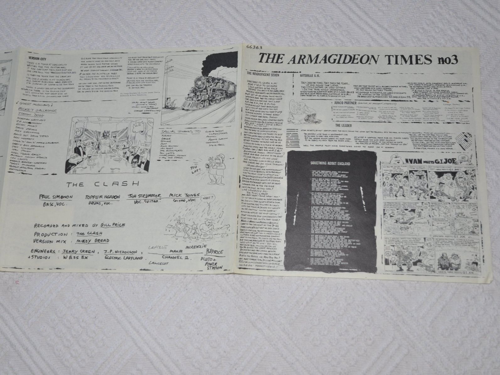 Dischi in vinile: 3 LPs The Clash - Sandinista! – Usato da Boll venduto da Theodora15 2