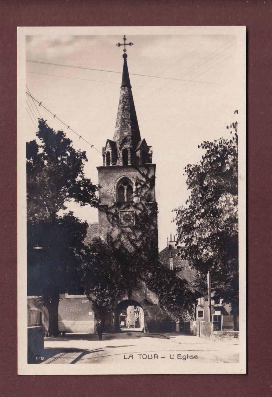 Cartoline postali: LA TOUR - Eglise – Usato da Pully venduto da nicecards-shop