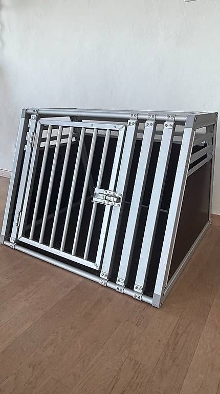 Gabbie, trasporto & Sicurezza: Hundebox – Usato da Salenstein venduto da Ufoensi