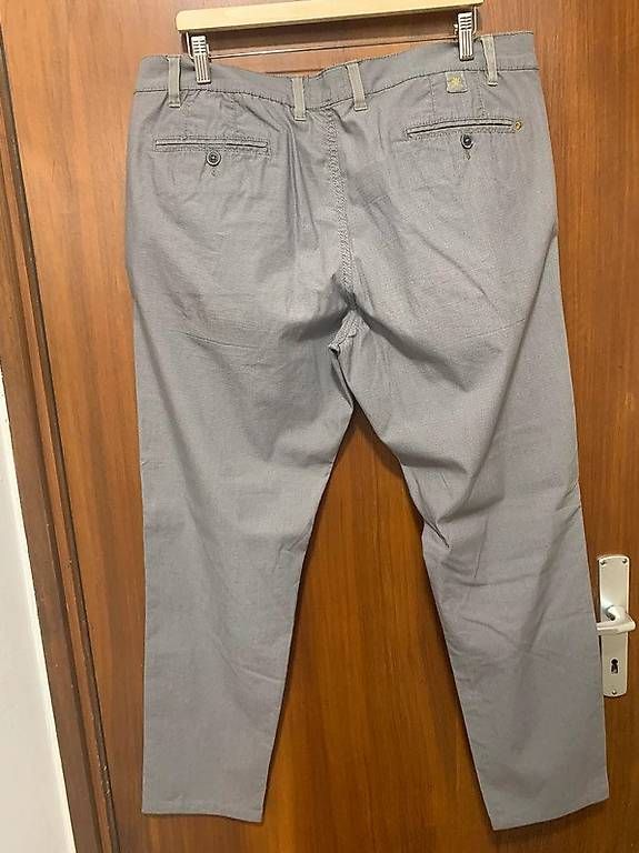 Pantaloni: Pantaloni eleganti grigi – Usato da Pazzallo venduto da nic_6zpt 1