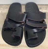 Superbes sandales minimaliste CAMEL 100%cuir noir n.37