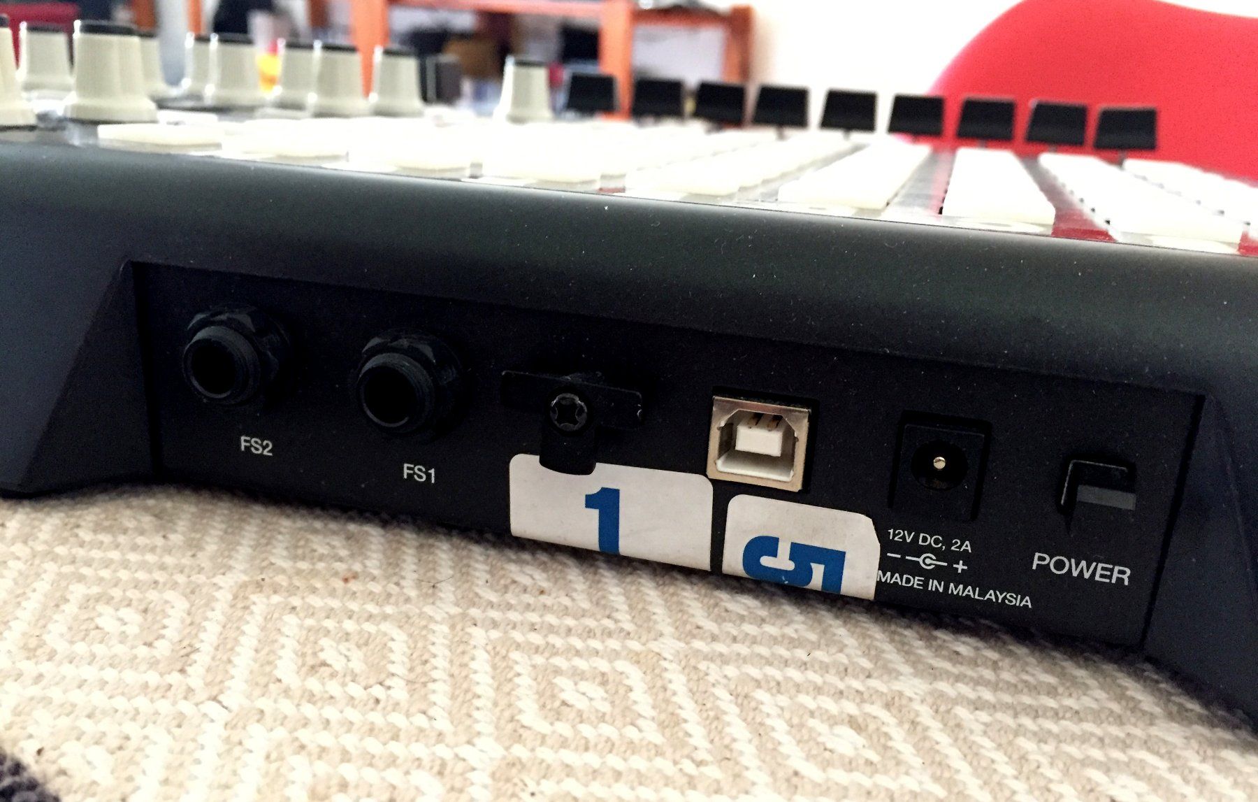 Akai Studioequipment: AKAI APC 40 midi usb controller Ableton – Gebraucht aus Lausanne von  3
