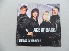 Single Schweden Pop Band Ace of Base 1994 Living in Dancer