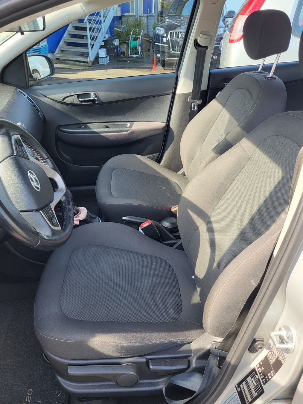 Hyundai Automobili: Hyundai i20 1.2 – Usato da Diessenhofen venduto da Osio 6