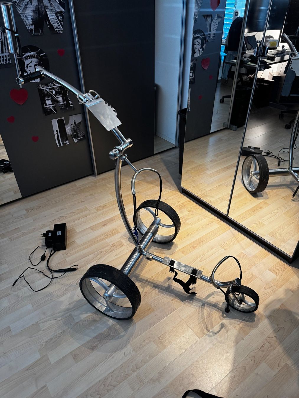 Chariots: Elektro Golf Caddy/Trolley Golfmania – D'occasion à Bülach par flavio.vinci 2