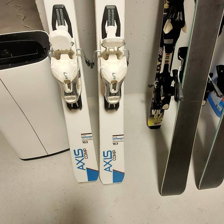 Skis: Stöckli AXIS COMP 163CM – Gebraucht aus Ennetaach von Sigrist 3