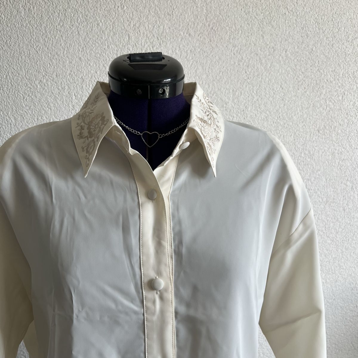 Camicette: Chemise J.CRESH Vintage Bluse Weiss S – Usato da Tagelswangen venduto da SpicyChicken 2