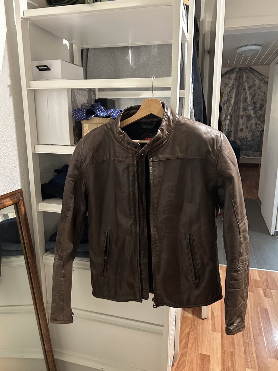 Dainese Giacche: Dainese Fulcro LEATHER Jacket model Mike P – Usato da Zürich venduto da Giallotto 5
