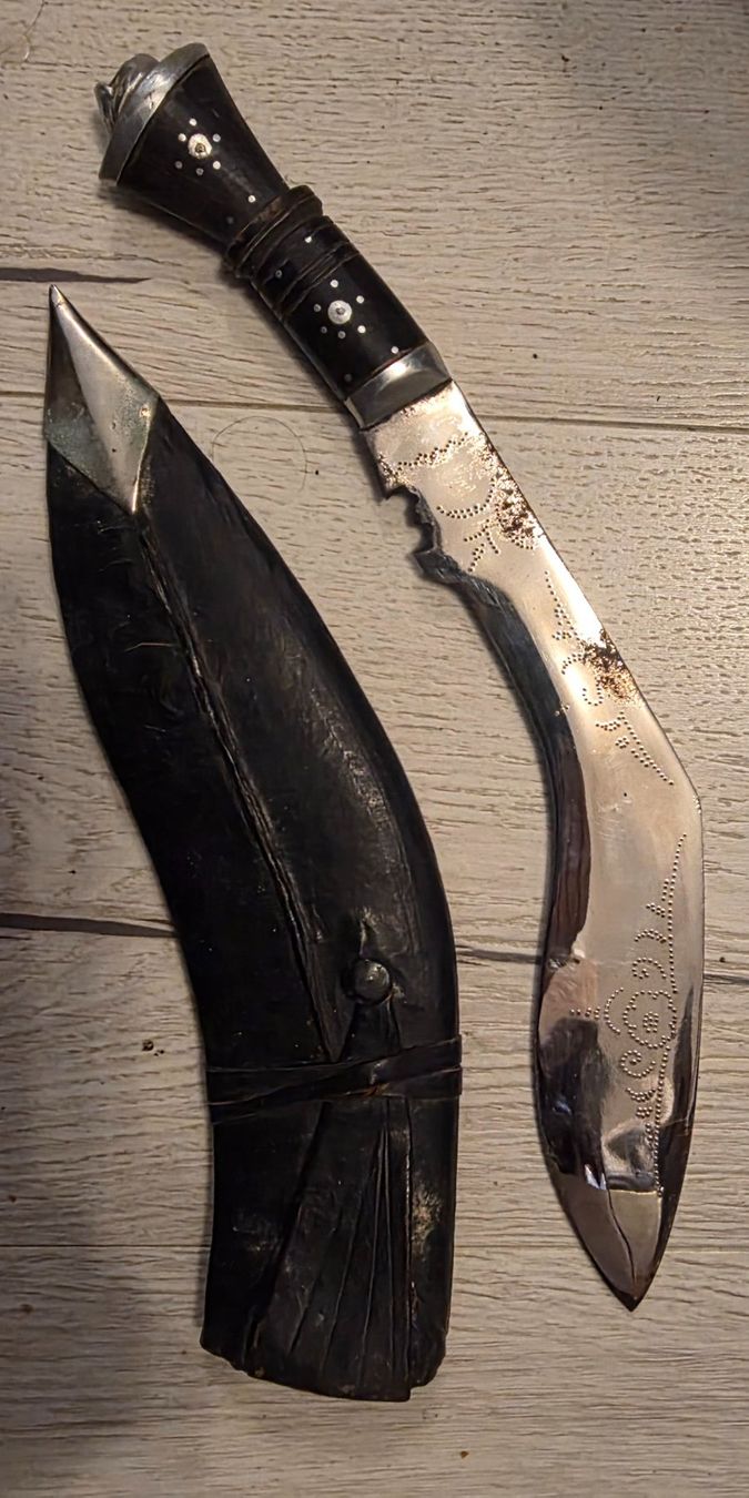 Posate: Gurkha Khukuri Kukri Messer – Usato da Jouxtens-Mézery venduto da ger_hpd5