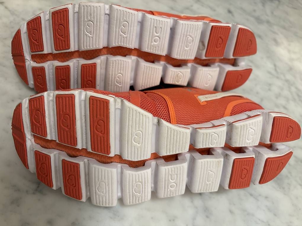 Scarpe da donna: On Cloud Sneaker Grösse 38 – Usato da Goldach venduto da oli_htk8 2