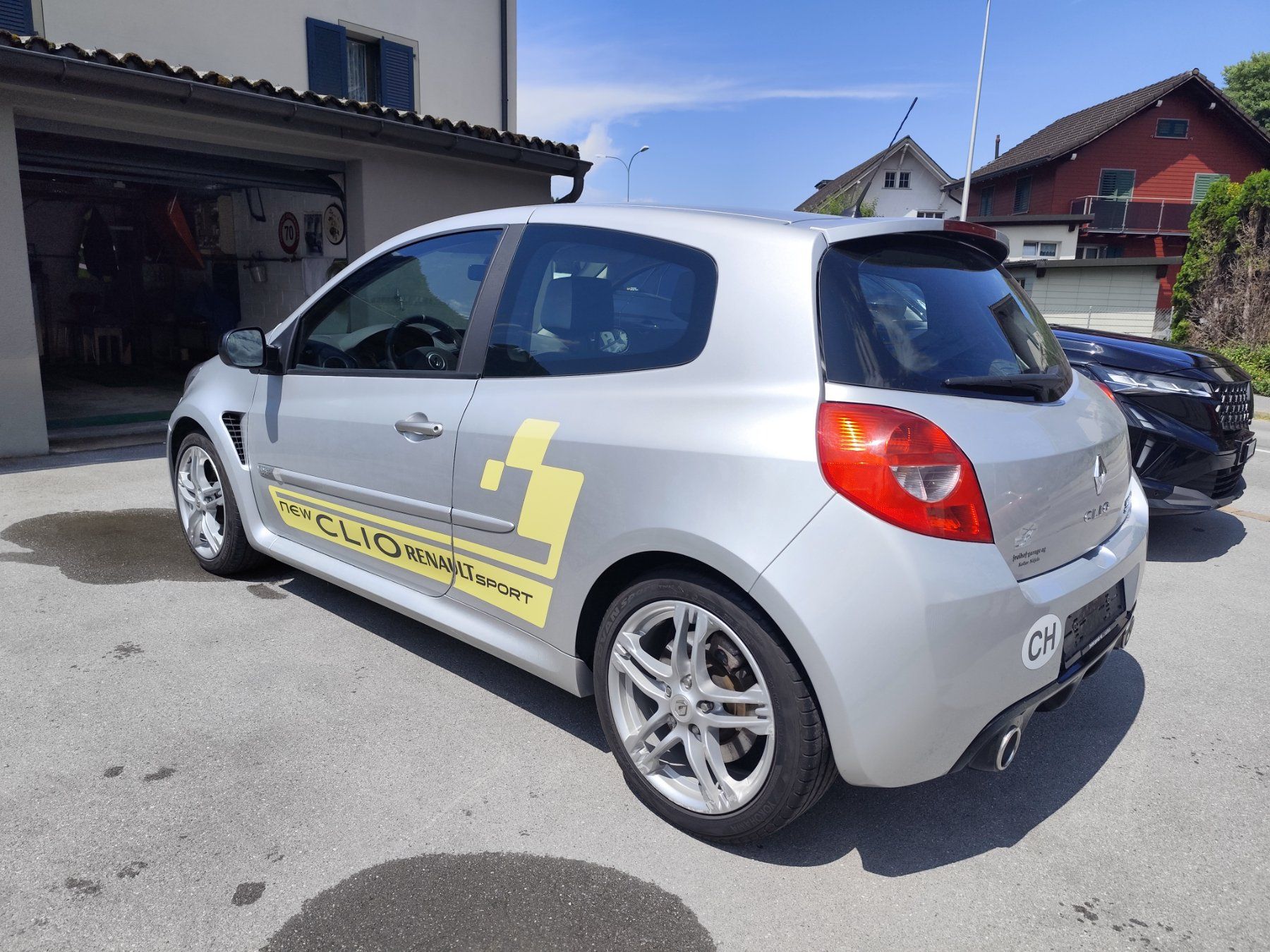 Renault Automobili: Renault Clio 2.0 16V Sport – Usato da Neerach venduto da Nesi57 3