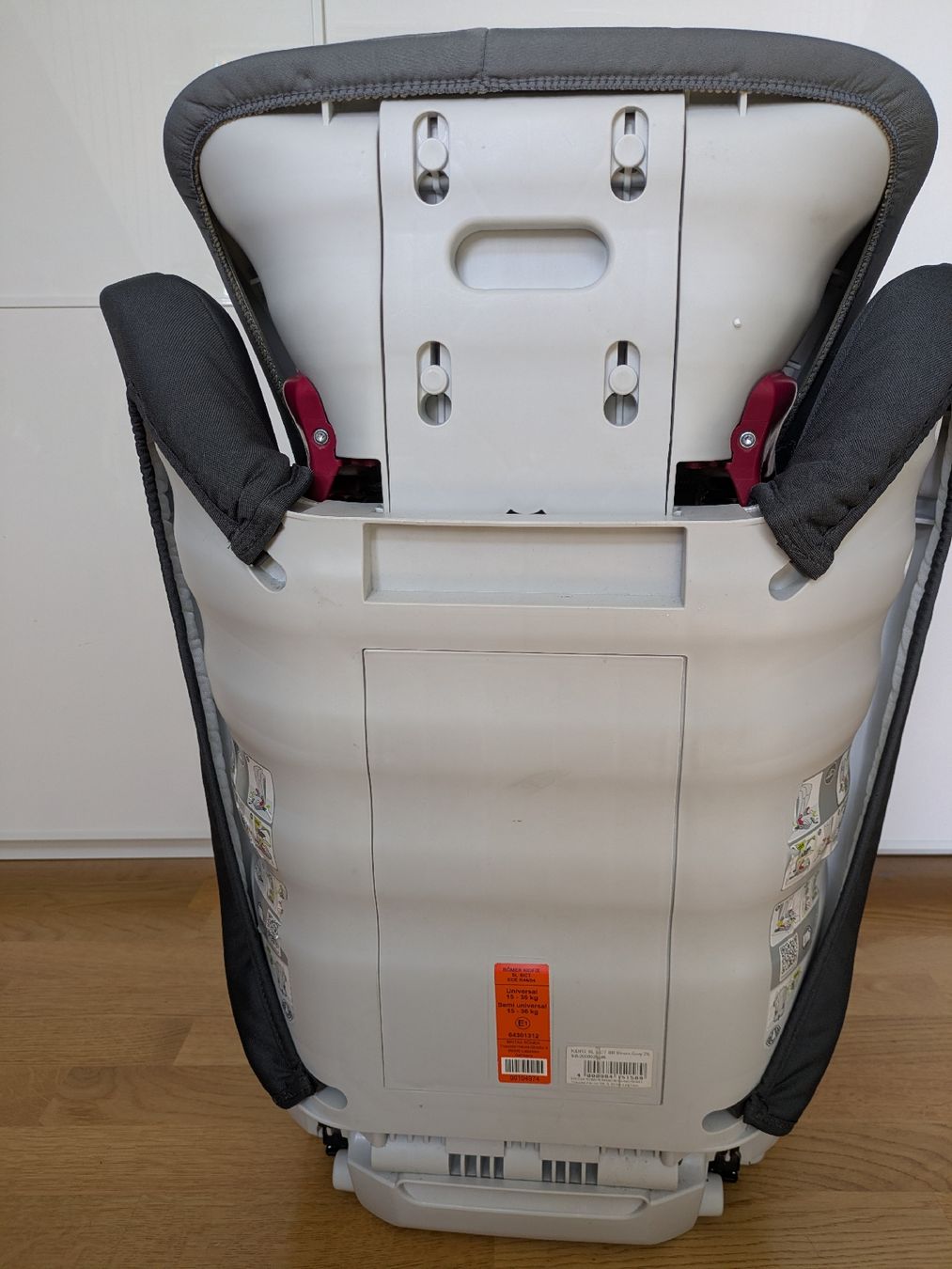 Britax Römer Seggiolini per auto: Römer Kidfix Kinder Autositz 15 - 36 kg – Usato da St. Gallen venduto da noita01 3