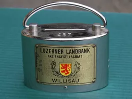 KÄSSELI LUZERNER LANDLBANK WILLISAU VINTAGE