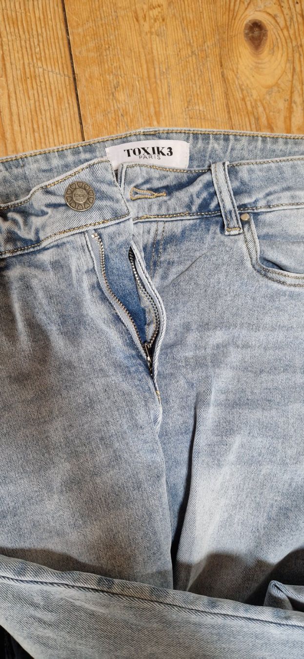 Lotti di vestiti: Kleidungsset Esprit usw., Gr L – Usato da Boniswil venduto da Cfischer0 5