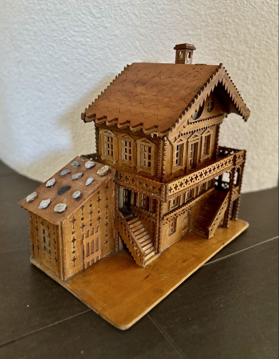 Kits de montage: Holzhaus  – D'occasion à Bern par ACR12 3