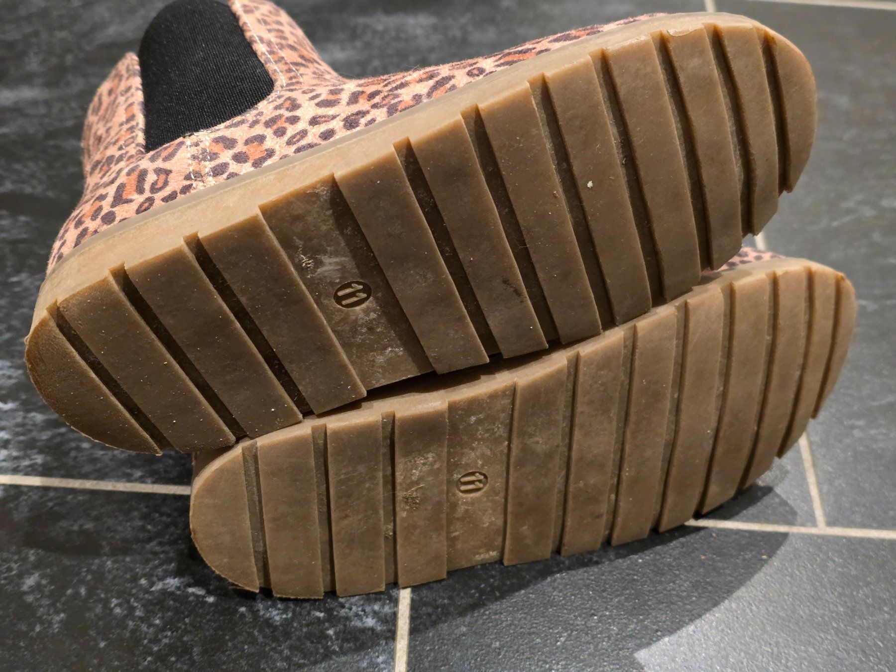 Schuhe für Mädchen: Stiefeletten Leo Muster Grösse 29 – Gebraucht aus Büttikon AG von Amineah 3