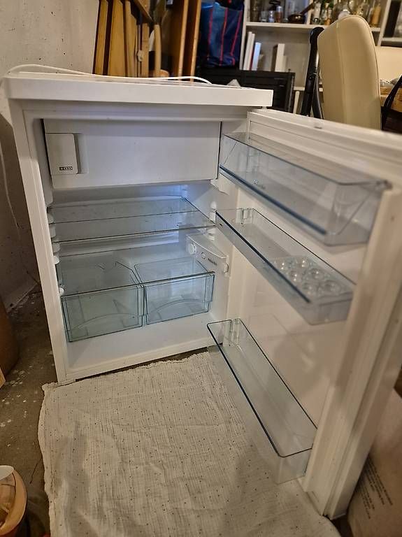 Frigoriferi: Miele Kühlschrank K 12024 S-3 – Usato da Ebikon venduto da Linkus 4