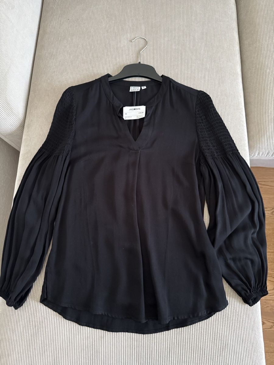 Emily van den Bergh Camicette: Schwarze Bluse Grösse 36, neuwertig – Nuovo e nell'imballaggio originale da Selzach venduto da Adatte02 1