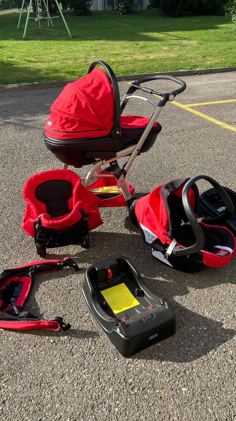 Chicco Kinderwagen: Chicco Active Trio à vendre – Gebraucht aus Tentlingen von la3mu3ll