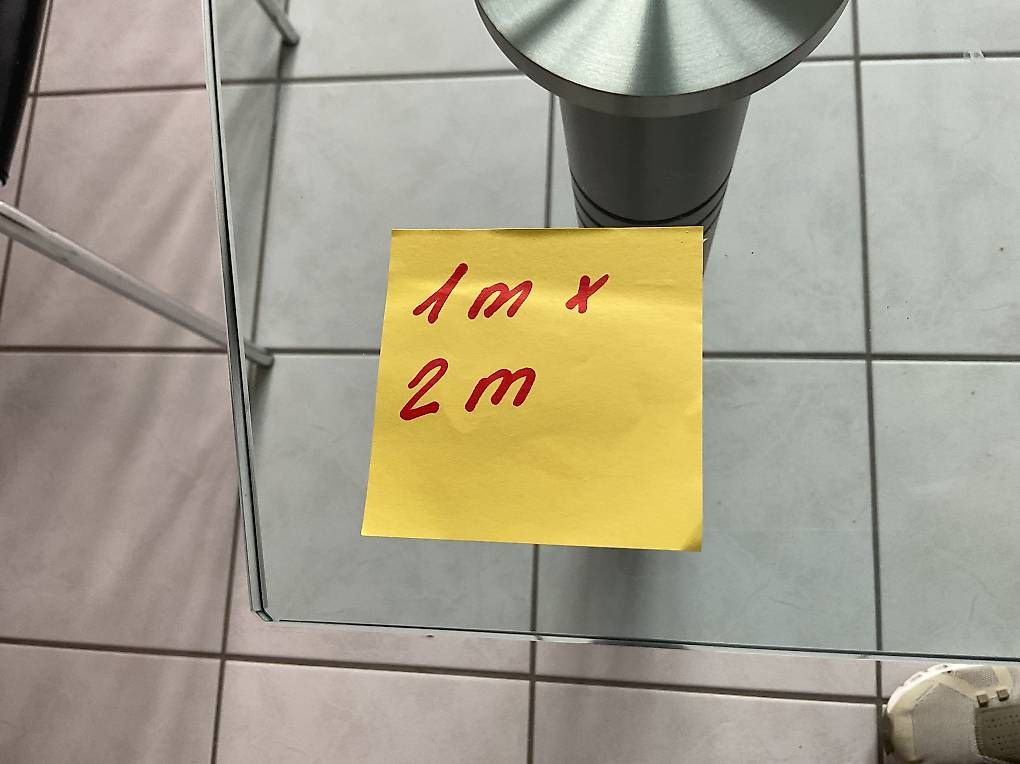 Tische: Esszimmertisch aus Glas – Gebraucht aus Solothurn von huesi78 3