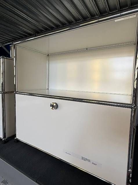USM Scaffali: USM Haller Sideboard, weiss, NEU – Usato da Lenzburg venduto da Buerokonz